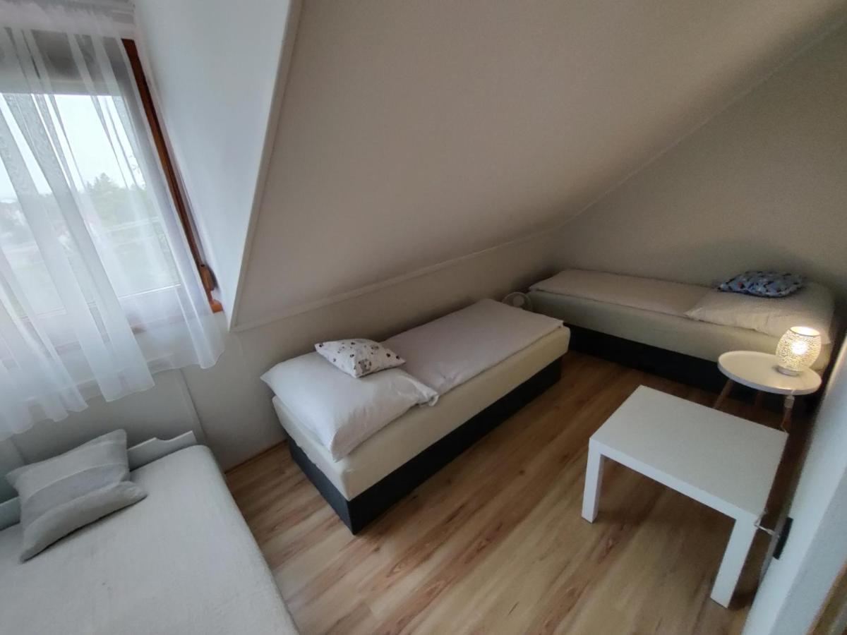 Bertalan Apartman Vonyarcvashegy Exterior foto